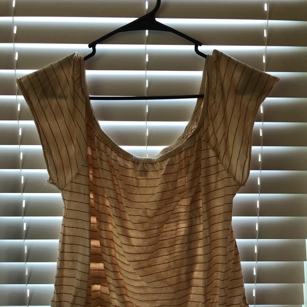 cream and tan cropped short sleeve